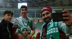 Kadınlara ve gençlere ücretsiz