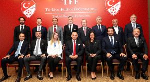 Ligde 2 takım düşecek