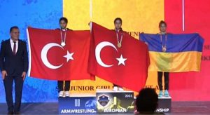 Üst üste üçüncü Dünya Şampiyonluğu