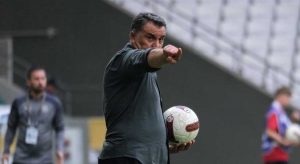 Giresunspor’un hocası Kaplan karar aşamasında!