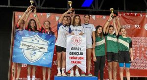 Triatlon’da başarı geldi