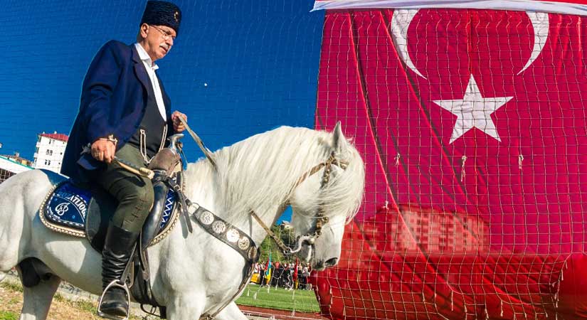 Bozatlıoğlu Atlı Spor Kulübü farkındalık yaratıyor