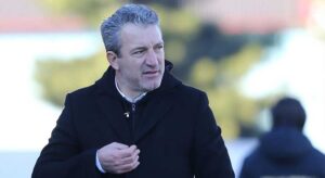 Güller’in neyinde boncuk buldunuz da sabrediyorsunuz?