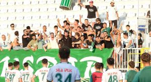 Çotanaklar 90 dakika boyunca destek verdi