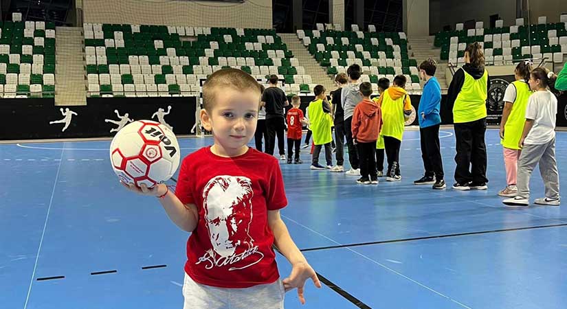 Geleceğin yıldızları Giresun’da yetişiyor