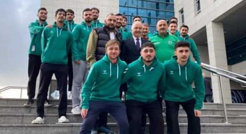 Giresunspor Hentbol takımı, Gazi Meclis’te