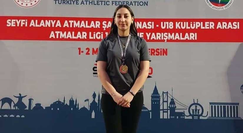 Altın ve gümüş madalya sevinci