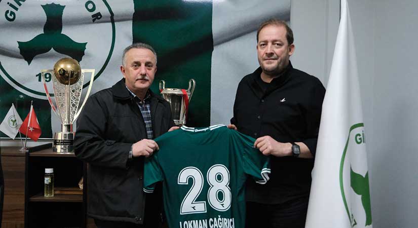 AK Parti İl Başkanı ve Lokman Çağırıcı’dan kulübe moral