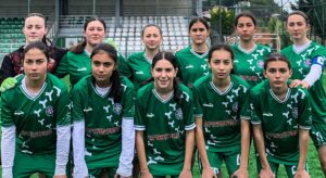 Giresun Sanayispor U15 kızlar farklı kazandı