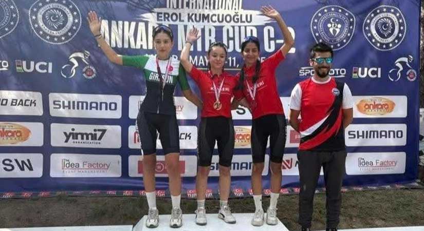 Ankara’daki MTB CUP’ta çifte madalya