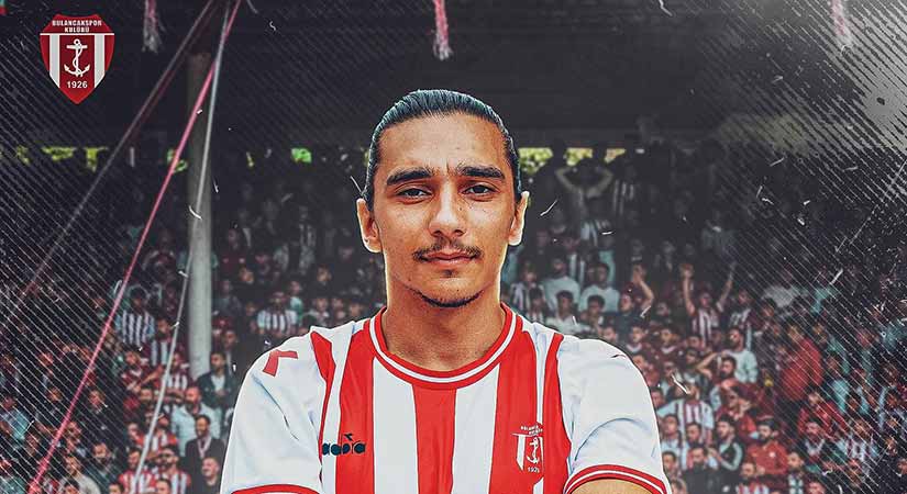 Hakan Kuş ve Mertkan Cengiz Kırmızı-Beyazlı Formada