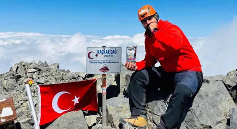 Giresunlu dağcılar Kaçkar’a tırmandı