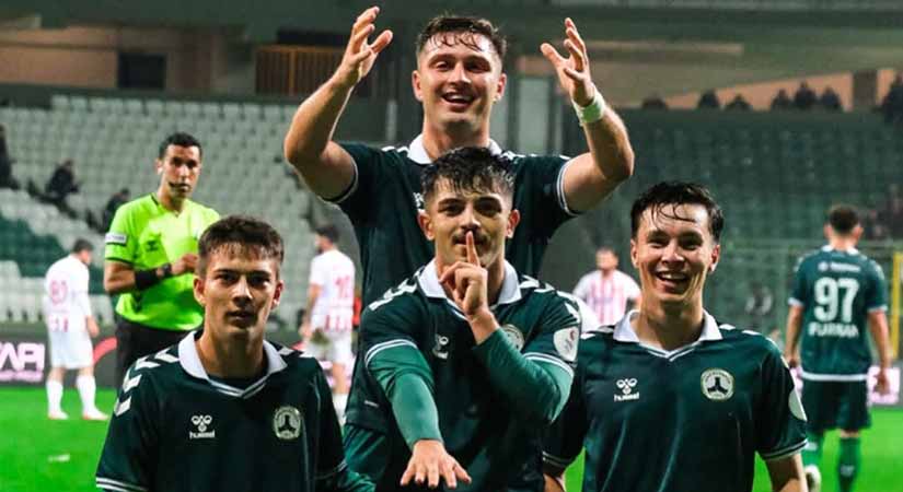 Giresunspor’un 20 Yaşındaki Şahin Dik Takımını Sırtlıyor