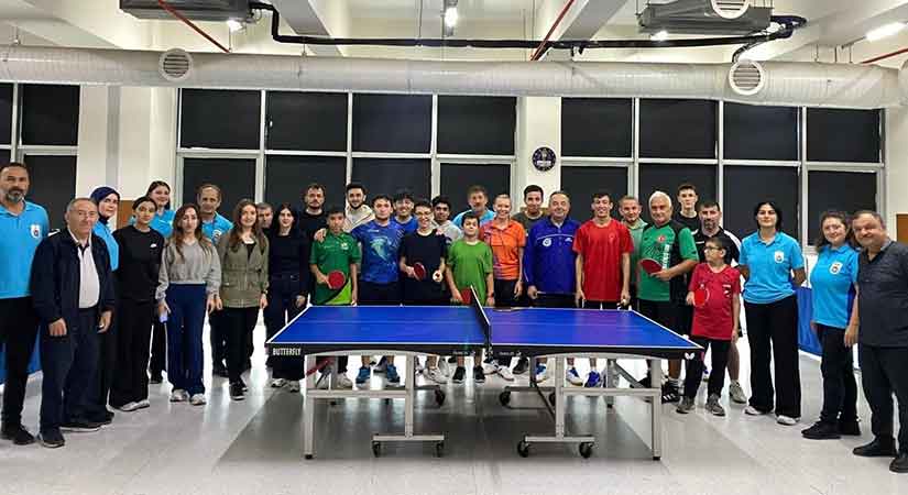 Cumhuriyet Kupası Masa Tenisi Turnuvası sona erdi