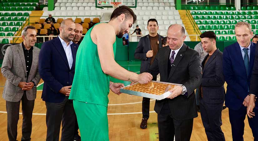 Vali Serdengeçti: Spor karakteri yoğuran en güçlü mecradır