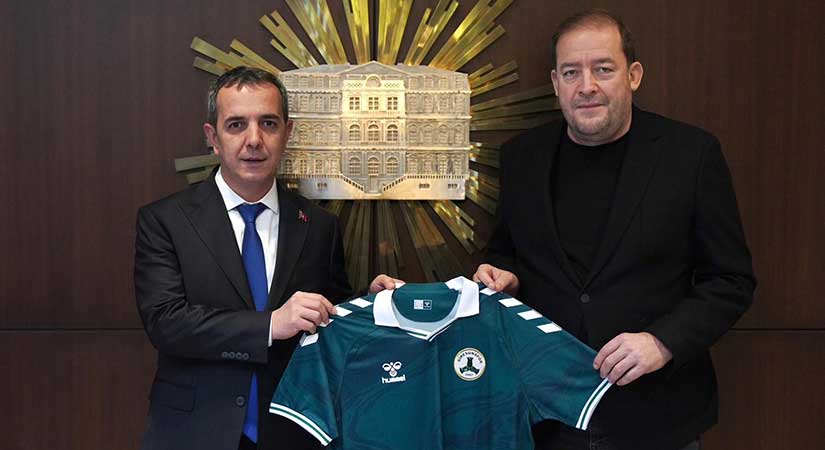 Giresunspor yönetiminden Karaahmetoğlu’na ziyaret