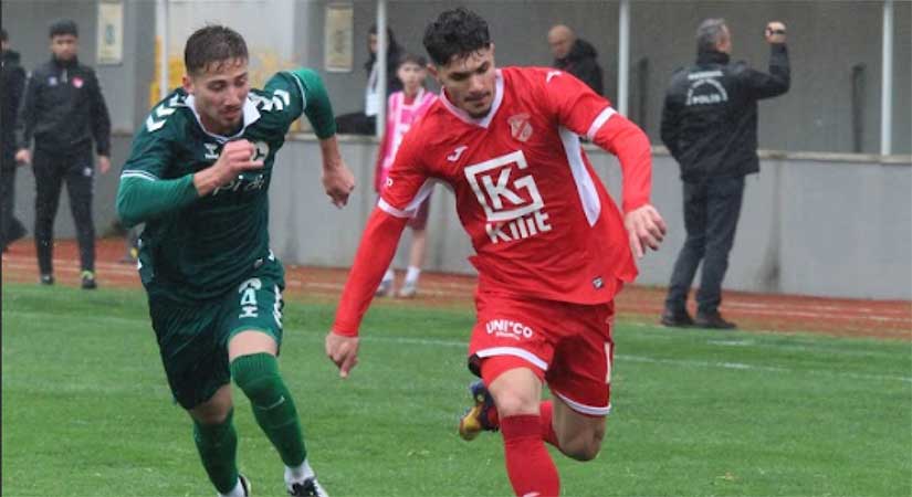 Giresunspor lider deplasmanında tutunamadı: 3-1