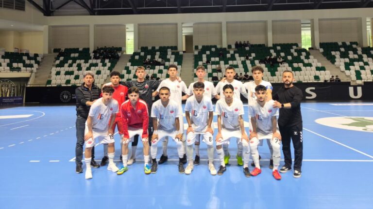Giresun Spor Lisesi Finallerin Kapısından Döndü
