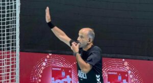 Mesut Erdoğan Cumhurbaşkanlığı Kupası yarı finalini yönetti